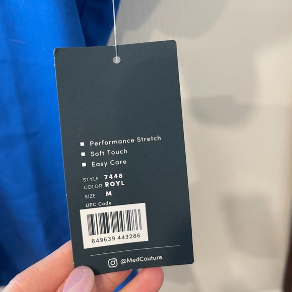 Med Couture Touch Tuck In Chest Pocket Scrub Top - Picture 3 of 4